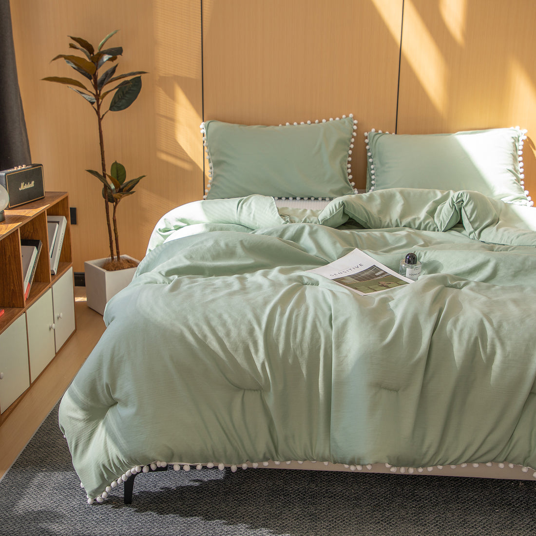 Boho Pom Pom Comforter Set – Soft Lightweight All Season Bedding with Decorative Fringe, Extra Soft Microfiber, Twin/Queen/King