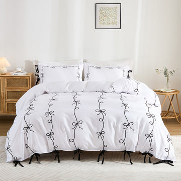 White Bow Tie Duvet Cover Set – Soft Breathable 3-Piece Bedding with  Black Tie, Romantic Farmhouse Cottage Style